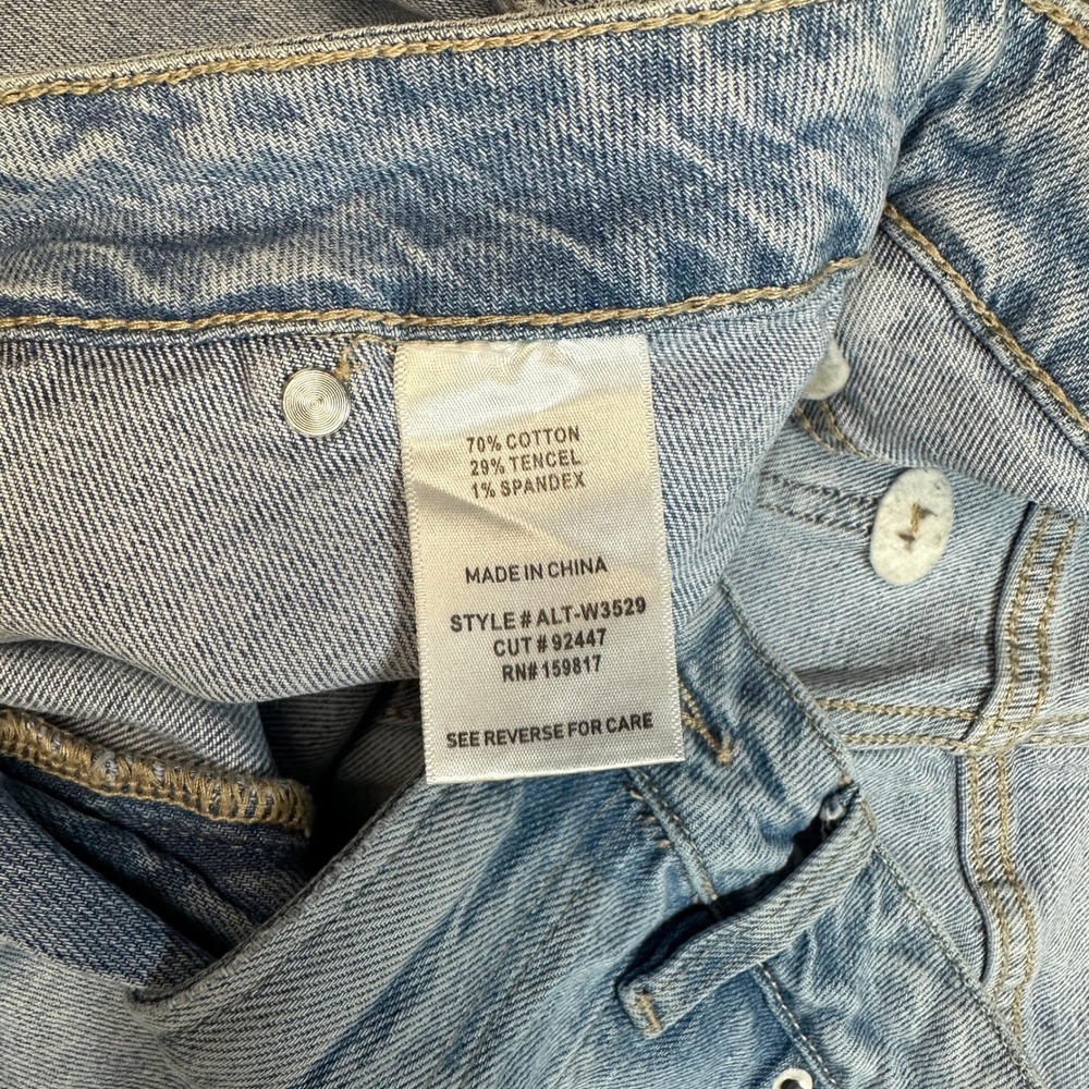 Altar'd State Light Wash Utility Carpenter Jeans Size 29 ALT-W3529 High Rise - Picture 4 of 12